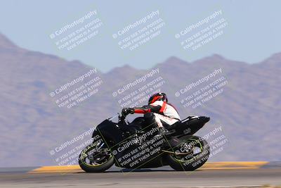 media/Apr-09-2023-SoCal Trackdays (Sun) [[333f347954]]/Turn 9 Side (140pm)/